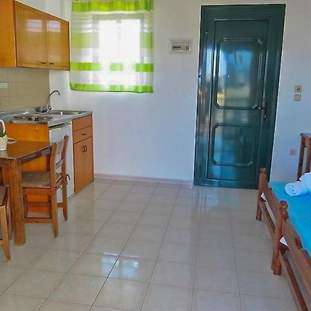 Debbi Appartments And Hotel Ialysos  Esterno foto